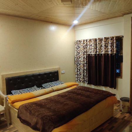 New Mehdudia B&B Shimla Ngoại thất bức ảnh